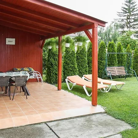 Ferienhaus Holiday In 34878